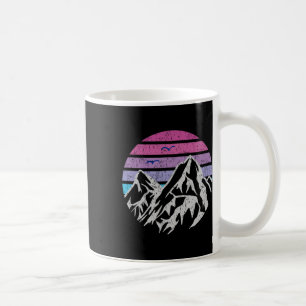 Retro-Sonnenuntergang im Gebirge Vintage Grafik Wa Kaffeetasse