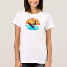 Retro-Sonnenuntergang-Surfen _ Vintage-Strand-Vibe