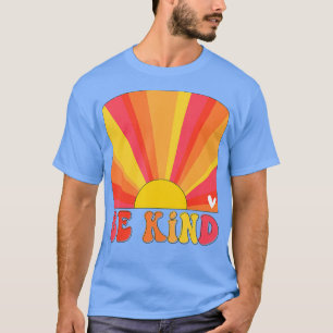 Retro-Sonnenuntergangsfarben Sei nett Inspirieren T-Shirt