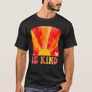 Retro-Sonnenuntergangsfarben sind freundlich und i T-Shirt