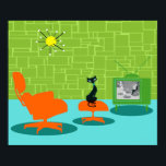 Retro Space Age Kitty Poster<br><div class="desc">Es heißt, dass Hunde Besitzer haben und Katzen Mitarbeiter haben. Die Feline auf diesem Retro Space Age Kitty Poster konnte nicht mehr zustimmen! Das minimalistische Design der 60er Jahre besticht durch eine elegante, schwarze Katze in einem modernen Wohnzimmer aus der Mitte des Jahrhunderts. Das elegante Zimmer besticht durch eine grüne...</div>