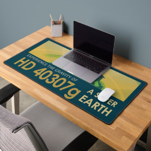 Retro Space Poster - die Schwerkraft einer Super E Schreibtischunterlage