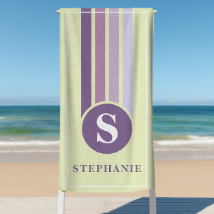 Retro-Streifen Lila Monogramm Name Personalisiert Strandtuch
