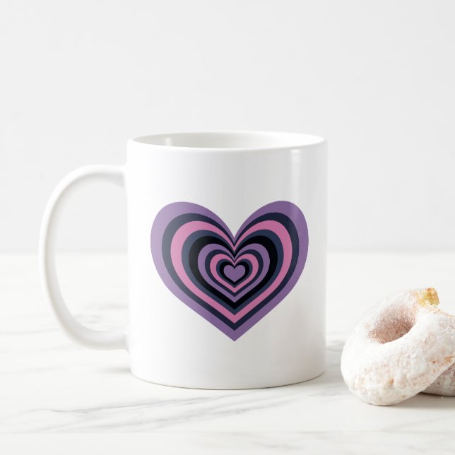 Retro Striped Heart Mug - Purple on White Kaffeetasse (Mit Donut)
