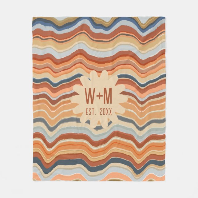 Retro Stripes Initials Boho Groovy 70er terracotta Fleecedecke (Vorderseite)