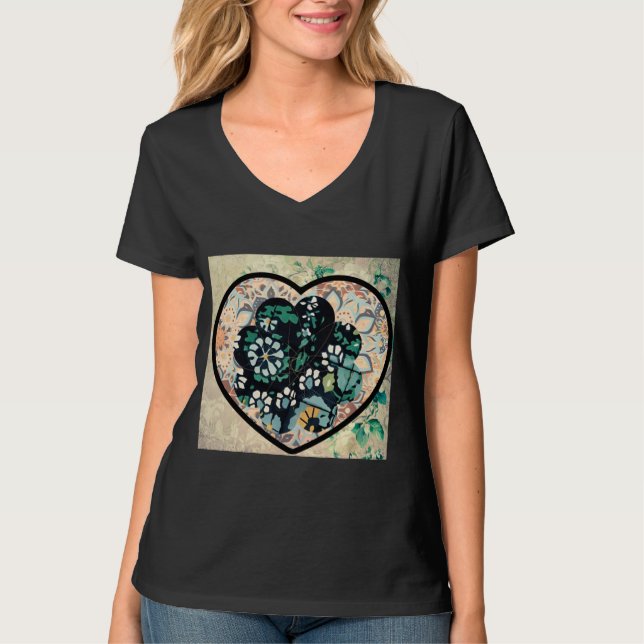 Retro Style Heart Art Inspiriert von der Schönheit T-Shirt (Vorderseite)