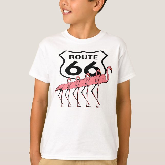Retro Style Iconic Route 66 Road Trip & Flamingos T-Shirt (Vorderseite)