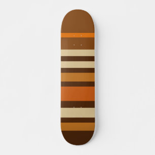 Retro-Style Sportliche Streifen der 1970er Skateboard