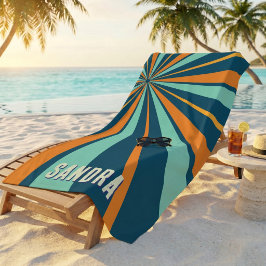Retro Sunburst Benutzerdefinierter Name Groovy Vin Strandtuch