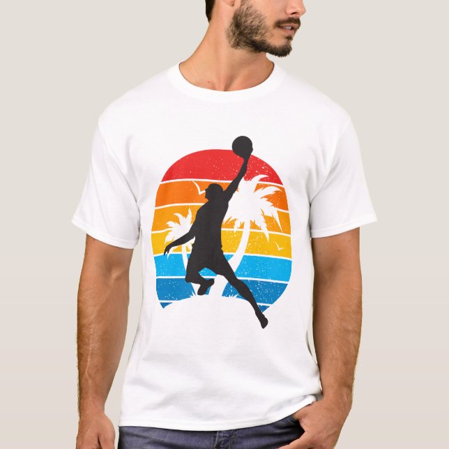 Retro Sunset Basketball Dunk Hoop Sports  T-Shirt (Vorderseite)