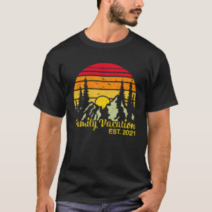 Retro Sunset Matching Family Vacation 2021 Wandern T-Shirt