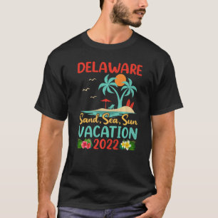 Retro Sunset Palm Tree Beach Urlaub 2022 Delawar T-Shirt