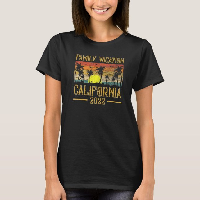 Retro Sunset Palm Tree Family Vacation 2022 Califo T-Shirt (Vorderseite)
