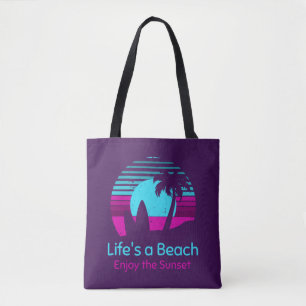 Retro Sunset Surfboard Palm Tree Life ist ein Stra