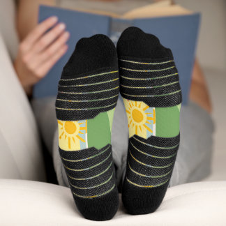 Retro Sunshine Patterns – Bold Colorful Socken