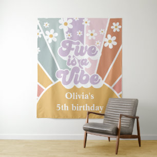 Retro Sunshine Rainbow Five ist ein Vibe Wandteppich