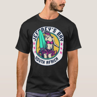 Retro Surfer Babe Abzeichen Jeffreys Bay Südafrika T-Shirt