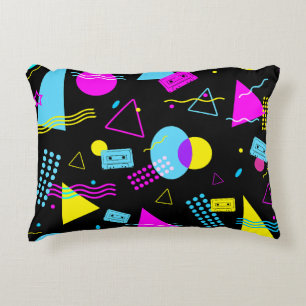 RETRO TAPE FARBIGE FORMEN DEKOKISSEN