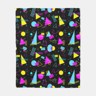 RETRO TAPE FARBIGE FORMEN FLEECEDECKE