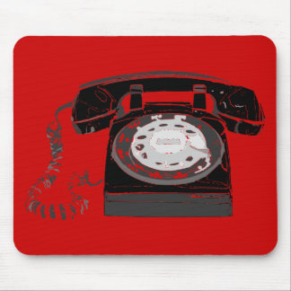 Retro Telefon auf rotem Mousepad