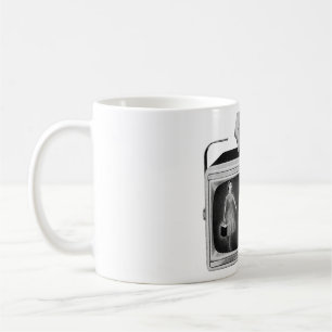 Retro-Tragbarer Fernseher Mitte des Jahrhunderts 1 Kaffeetasse