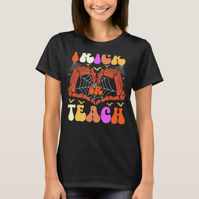 Retro Trick oder lehren Skeletthandlehrer Hallowon T-Shirt (Vorderseite)