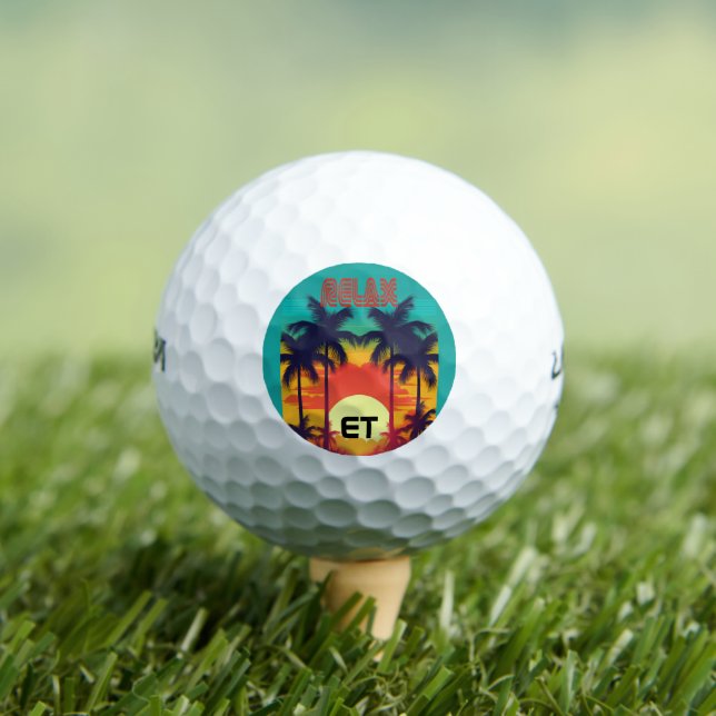 Retro Tropical 80er Style Mit Monogramm Golfbälle (Insitu T-Shirt)