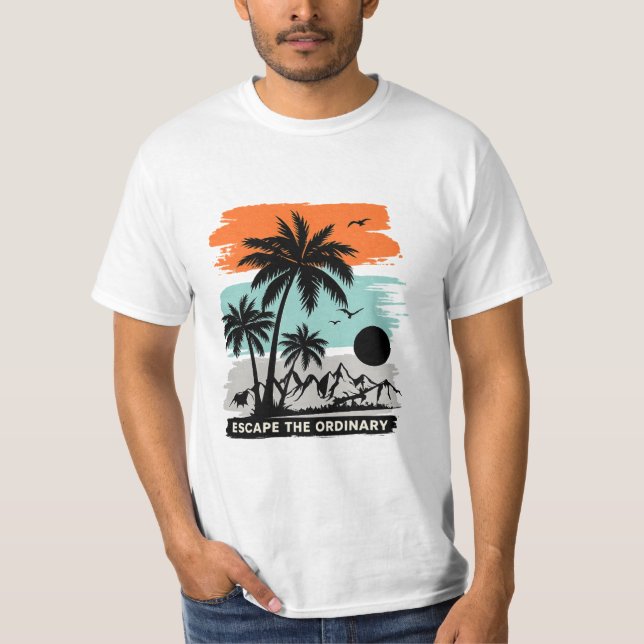 Retro Tropical Sunset Palm Tree T-Shirt – Minimal  (Vorderseite)