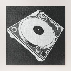 Retro-Turntable Graphic in White Puzzle