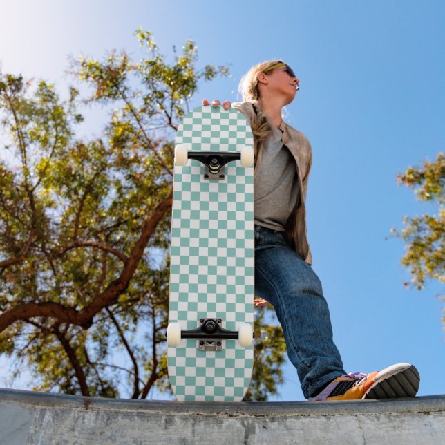 Retro Turquoise Checkered Pattern Checkerboard der Skateboard (Außenbereich 1)