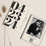 Retro Typografie Vintage B&W Nummer Foto Qr Code Save The Date<br><div class="desc">Typografie Einfaches künstlerisches Foto Qr Code</div>