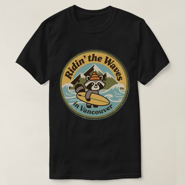 Retro Vancouver Surfen Raccoon T-Shirt (Design vorne)