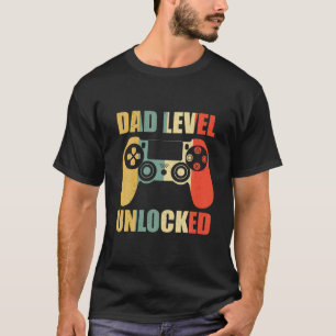 Retro Vater Level Uncked New Daddy Gaming Lover Fl T-Shirt