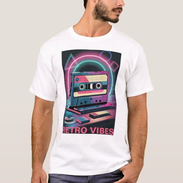 Retro Vibes: Neon Cassette T-Shirt (Vorderseite)
