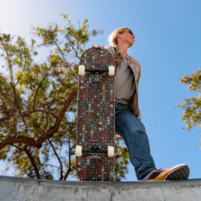 Retro Vibes Skateboard - Bold, Boho, farbenfroh! (Außen 1)