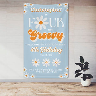 Retro Vier Jungs Groovys 4. Geburtstag Willkommen Banner