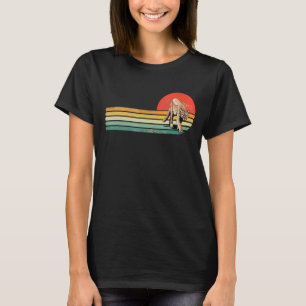 Retro Vintag Cougar Mountain Lion Large Cat Wildl T-Shirt
