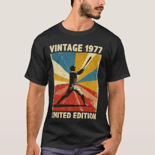Retro Vintage 1977 Baseball-Fan Limited Edition T-Shirt