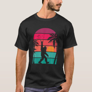Retro Vintage Bigfoot Rock and Roll 80er 90S Rock T-Shirt