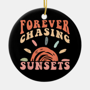 Retro Vintage Forever beim Nachjagen von Sonnenunt Keramik Ornament