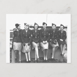 Retro Vintage Frauen in einheitlichen militärische Postkarte