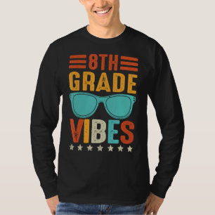 Retro Vintage Gläser 8. Grade Vibes Back to Scho T-Shirt