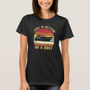 Retro Vintage Leben ist besser auf einem Boots Kap T-Shirt