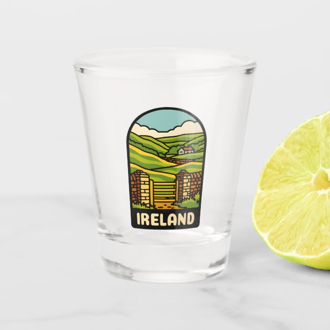 Retro Vintage Reisen Irland Land Landschaftlich Schnapsglas (Vorderseite)