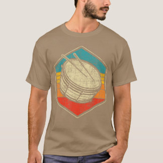 Retro Vintage-Schnarrtrommel Marching Band Drumlin T-Shirt