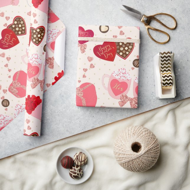 Retro Vintager Valentinstag Schokoladenherzen Geschenkpapier (Kunsthandwerk)