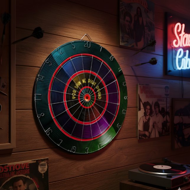Retro Vinyl Record Dart Board Spin in Nostalgie Dartscheibe (Von Creator hochgeladen)