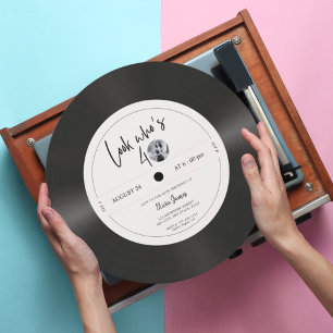Retro-Vinyl-Schallplatte Schau wer 40 ist, 40. Geb Einladung