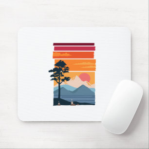 Retro-Wanderlust-Sonnenuntergang-Berg-Naturschönhe Mousepad