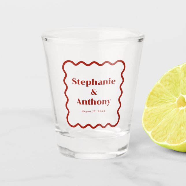 Retro, Wavy Edge Dark Red Wedding der 50er Jahre Schnapsglas (Vorderseite)